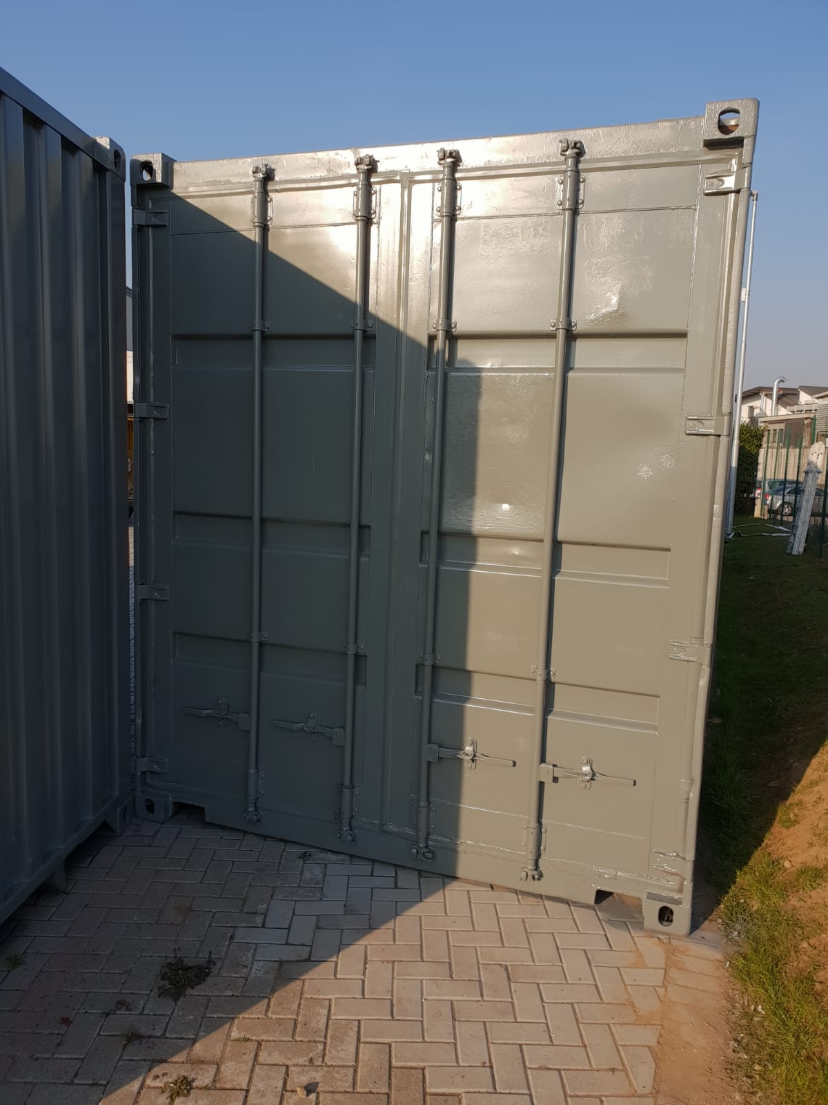 Container